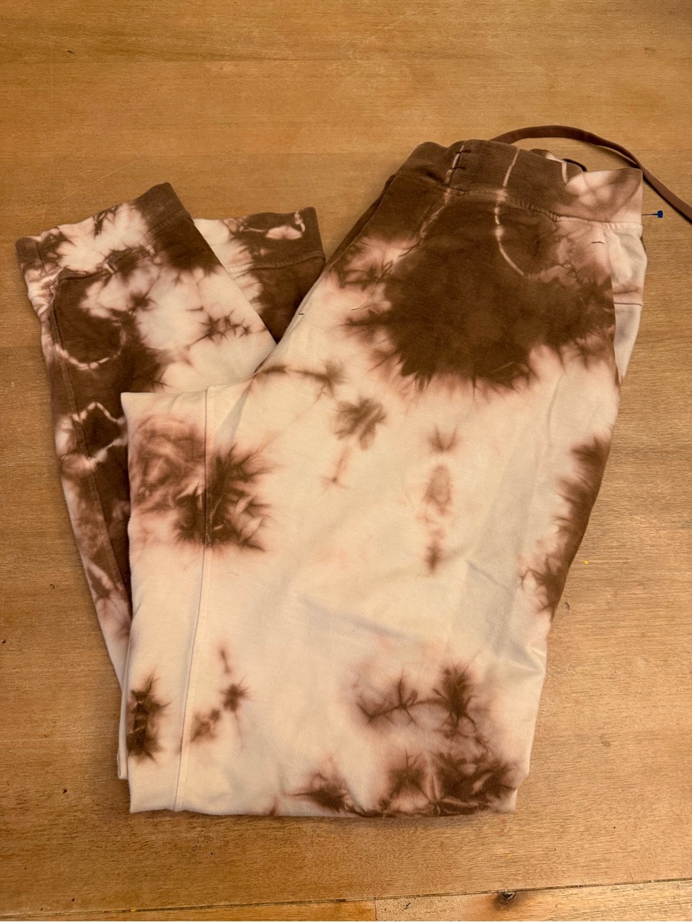 lululemon athletica Brown & Cream Tie-Dye Jogger Pants